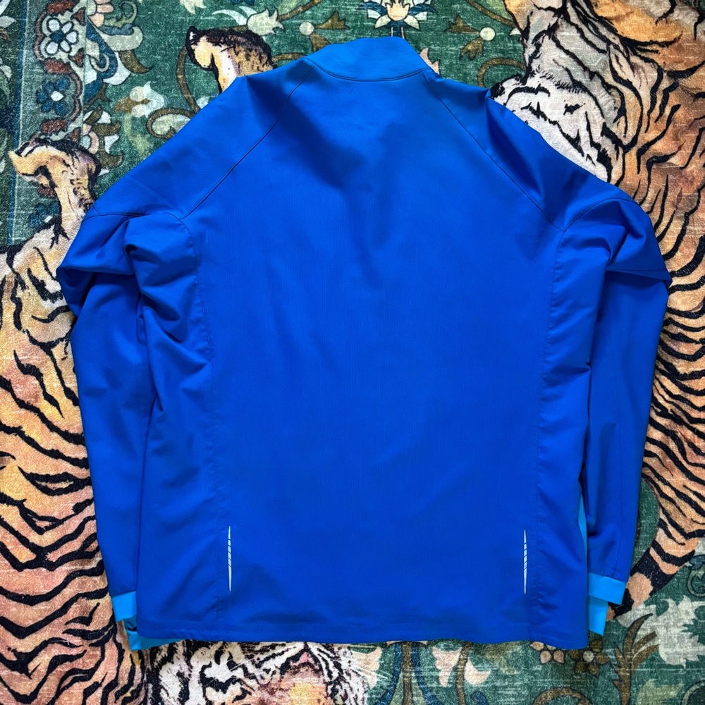 Arc'teryx Blue Performance Jacket - Picture 2 of 7
